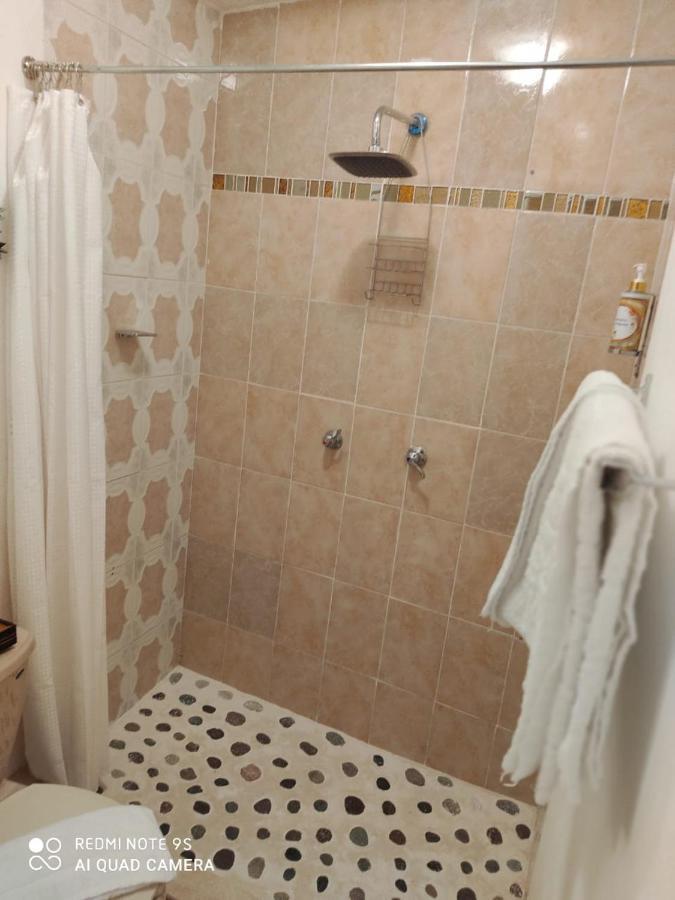 Hotel Beraka ベルナル エクステリア 写真