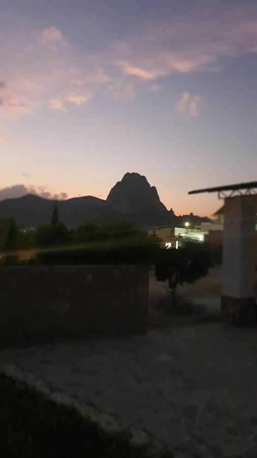 Hotel Beraka ベルナル エクステリア 写真